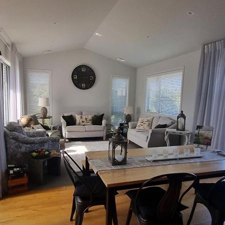 Cambridge Retreat Bed & Breakfast ภายนอก รูปภาพ