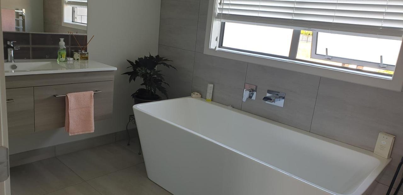 Cambridge Retreat Bed & Breakfast ภายนอก รูปภาพ
